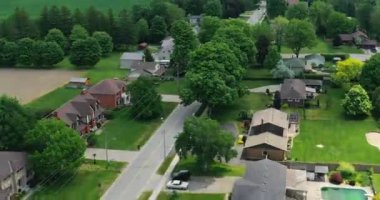 Sweaburg, Ontario, Kanada 4K 'nın havadan görüntüsü