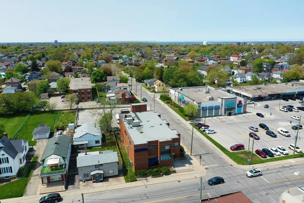 Thorold, Ontario, Kanada 'nın ilkbaharın başlarındaki hava manzarası