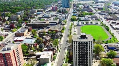 4K ilkbaharında Londra, Ontario, Kanada 'nın hava manzarası