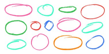 Boya kalemi dairesel şekiller vektör seti. Tebeşir Yazı Yuvarlak Vurgulama Koleksiyonu. Renkli El Fırçası Doku Diyaloğu Oval Çerçeveler. Kalem Vurgulama Elementleri Kömür Karalama Konuşma Balonları Paketi