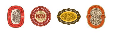 Pizza Vektörü Etiketi Şablonları Ayarlandı. İtalyan Mutfağı Soyut İşaretler Logo Koleksiyonu. Retro tipografili El Çekimi Pizzalar. Geleneksel Akdeniz Gıda Sınırları Rozet Amblemi. İzole edilmiş