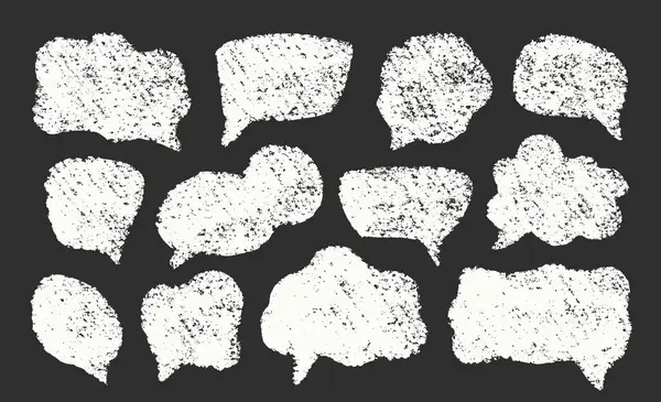 Tebeşir konuşması kabarcık vektörü ayarlandı. Konuşan Bulutlar Boya Kalemi Şekilleri Koleksiyonu. Kara Tahta El Fırça Doku Diyalogu Çerçeveleri. Kalem Vurgulama Elementleri Kömür Karalama Konuşma Balonları Paketi