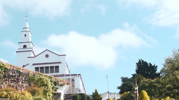 Tourist Monserrate Kyrka Bogota Bergen — Stockvideo