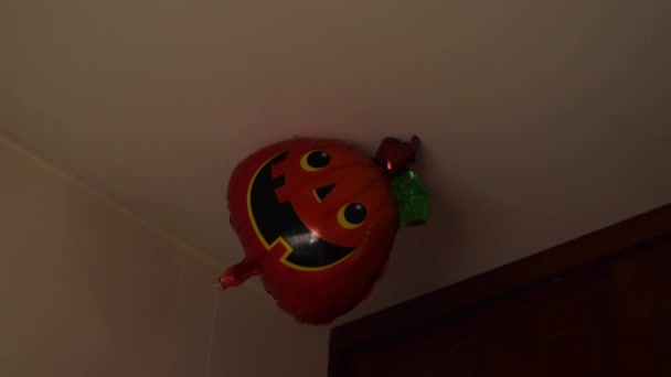 Halloween Pumpkin Balloon Room Copy Space — Stock Video