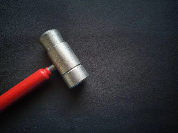 martillo para trabajo artesanal