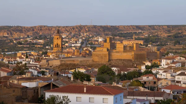 Uma Vista Cidade Guadix Castelo Andaluzia Espanha Imagem De Stock