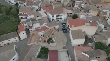 İspanya, Granada 'daki Mondujar köyünün insansız hava aracı görüntüleri.