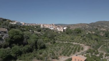 Restabal 'ın insansız hava aracı görüntüleri, Lecrn Vadisi, Granada, İspanya