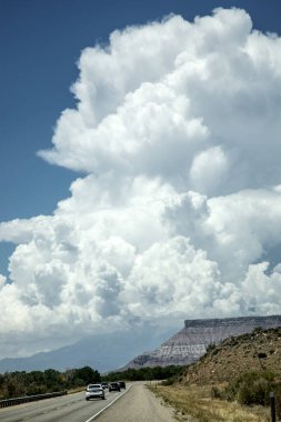 Utah 'taki Zion Ulusal Parkı' nın yakınlarında tekdüze nem görülüyor.