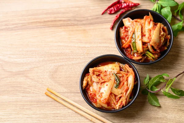 Kimchi coreano, un gustoso piatto a base di cavolo fermentato