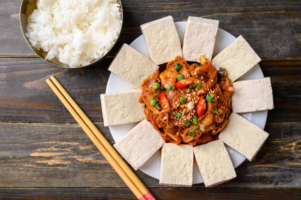 Koreańskie Jedzenie Tofu Mieszać Smażone Kimchi Wieprzowiną Dubu Kimchi Widok — Zdjęcie stockowe