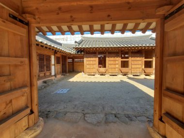 blue sky and wonderful korean traditional roof