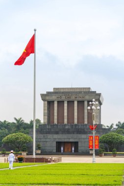 Hanoi, Vietnam - 08 Mayıs 2023: Hanoi, Vietnam 'da Vietnam' da Ho Chi Minh Anıtmezarı manzarası. Vietnam 'ın ünlü hedefi