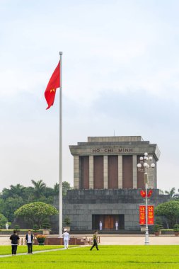 Hanoi, Vietnam - 08 Mayıs 2023: Hanoi, Vietnam 'da Vietnam' da Ho Chi Minh Anıtmezarı manzarası. Vietnam 'ın ünlü hedefi