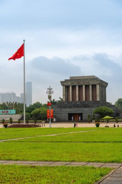 Hanoi, Vietnam - 08 Mayıs 2023: Hanoi, Vietnam 'da Vietnam' da Ho Chi Minh Anıtmezarı manzarası. Vietnam 'ın ünlü hedefi