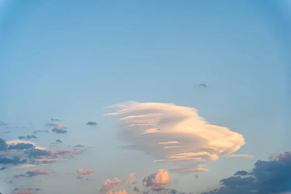 Bela Vista Céu Com Nuvens Nascer Sol Parte Nublado Pôr — Fotografia de Stock