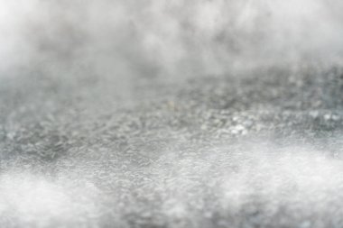 Sis ya da sisli çakıl dokusu tabanı. Ekran ürünleri için açık, koyu ve gri çakıl dokusu. Seçici odak