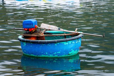Vinh Hy körfezi manzaralı, Nui Chua ulusal parkı, Ninh Thuan bölgesi, Vietnam. Seyahat ve manzara konsepti