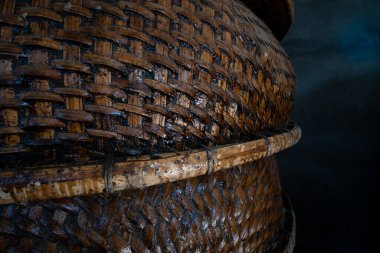 Vietnam 'ın Phu Yen bölgesinde An Dan, Tuy An bölgesinde balıkçılık yapan balıkçılara yardım eden bambu sepetinin görüntüsü. Seyahat kavramı