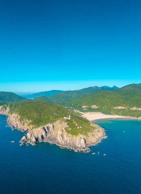 Dai Lanh Deniz Feneri Havalimanı, Phu Yen bölgesi. Burası anakarada güneş alan ilk yer olarak kabul edilir. Seyahat ve manzara konsepti