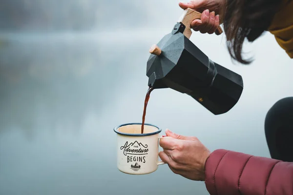 Young Woman Hiker Pouring Fresh Coffee Cup Mug Moka Pot — Stock Photo, Image