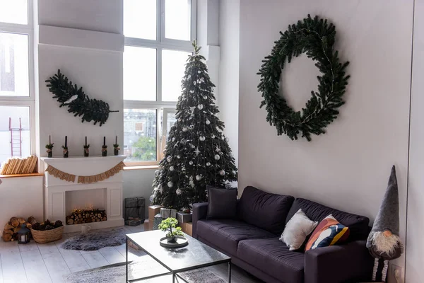 Christmas Interior Scandinavian Eco Style Large Green Christmas Tree Panoramic — Stock Photo, Image