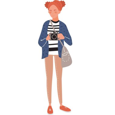Genç kız gezgin blogcu beyaz arka planda izole edilmiş kamera vektör simgesine fotoğraf çekiyor