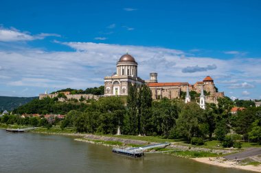  Esztergom Bazilikası: Macaristan 'ın Kraliyet Mücevheri 