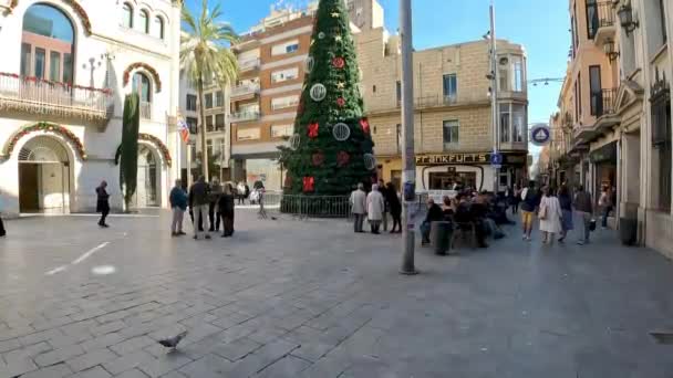 Badalona Spanje November 2023 Badalona Stadhuis Spanje Kerstboom Decoraties — Stockvideo