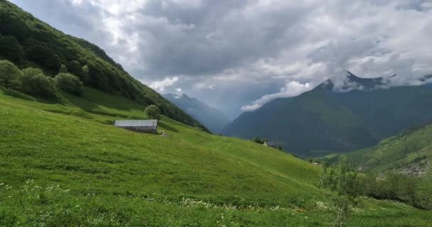 Lyse Völgye Luz Saint Sauveur Hautes Pyrenees Megye Franciaország — Stock videók
