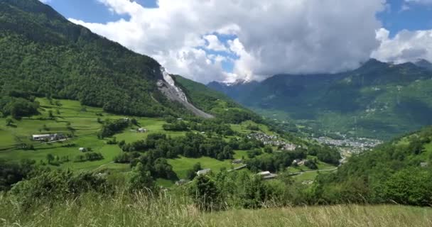 Vale Bastão Luz Saint Sauveur Hautes Pyrenees Departamento França — Vídeo de Stock