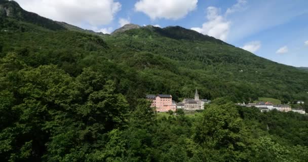 Saint Sauveur Luz Saint Sauveur Hautes Pyrenees Department Occitania França — Vídeo de Stock