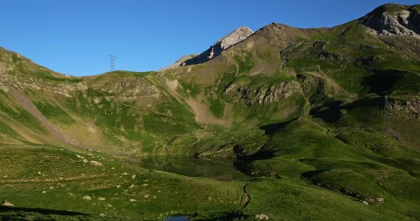 Die Especieres Oder Luhos See Der Tentes Pass Hautes Pyrenees — Stockvideo