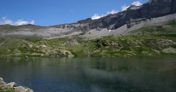 Aires Lake Troumouse Cirque Hautes Pyrenees Occitania França — Vídeo de Stock
