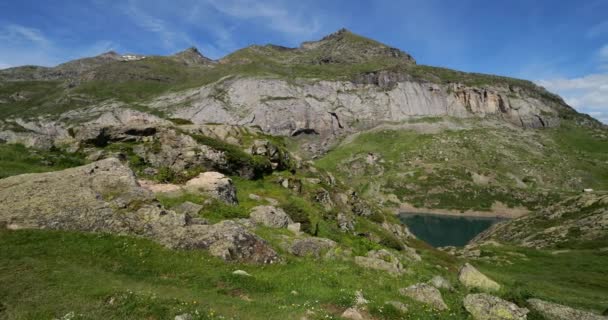 Lac Des Gloriettes Gavarnie Gedre Hautes Pyrénées France — Video
