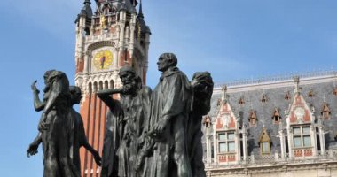 The Burghers of Calais ve belediye binası, Pas de Calais departmanı, Fransa