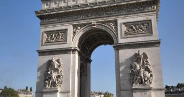 Zafer Kemeri Yıldız, Paris, Fransa