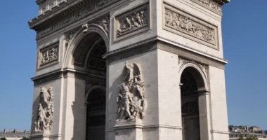 Zafer Kemeri Yıldız, Paris, Fransa