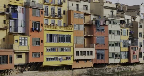 Girona Sepanjang Sungai Onyar Catalunya Spanyol — Stok Video