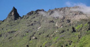 Fümerollü Soufriere volkanı, Guadeloupe, Fransız Karayip adası