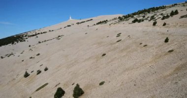 Güneyden Mont Ventoux Zirvesi, Vaucluse Bölümü, Provence, Fransa.