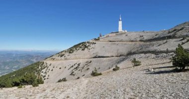 Kuzey yakasından Mont Ventoux Zirvesi, Vaucluse Bölümü, Provence, Fransa