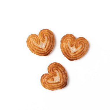 Batı Bangal, Hindistan - 20 Mayıs 2023: Küçük kalp bisküvisi yaşam tarzı fotoğrafçılığında izole edildi.