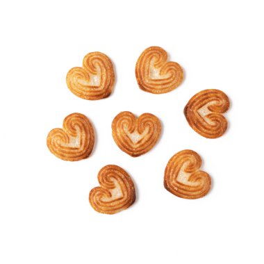 Batı Bangal, Hindistan - 20 Mayıs 2023: Küçük kalp bisküvisi yaşam tarzı fotoğrafçılığında izole edildi.