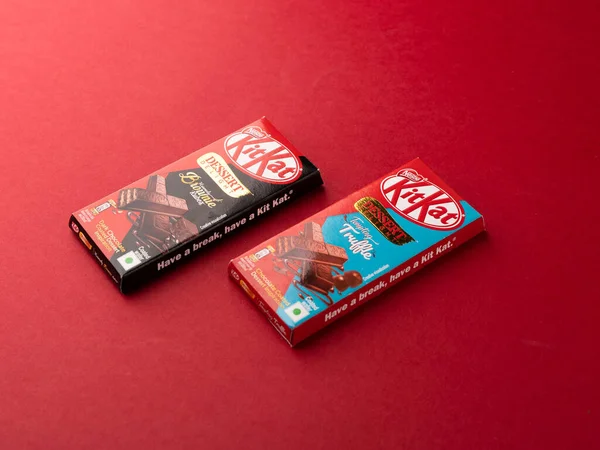 Assam India Augest 2020 Kitkat Chocolate Bar Isolated Stock Image — Stock Photo, Image
