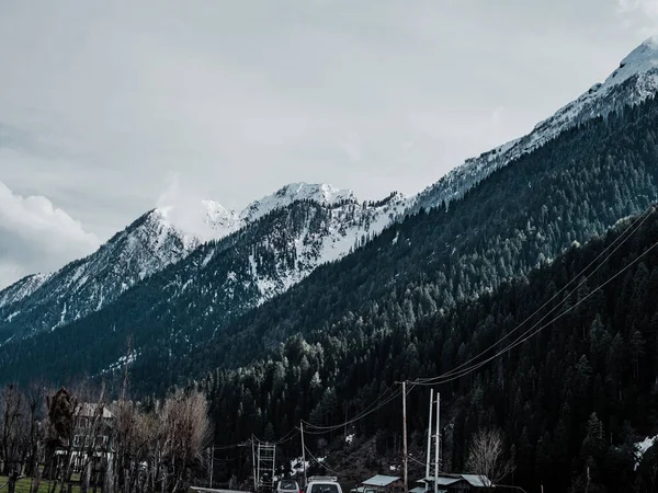 Pemandangan Yang Menakjubkan Dan Pegunungan Kashmir Gambar Saham — Stok Foto