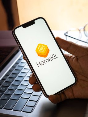 Batı Bangal, Hindistan - 20 Şubat 2023: Telefon ekranında Apple HomeKit.