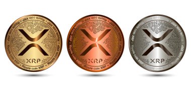 Beyaz arka planda izole edilmiş altın, gümüş ve bronz XRP kripto para. Finansal işler. XRP para kümesi.