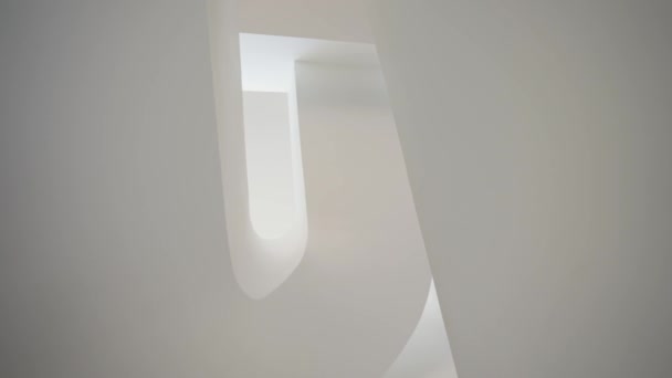 Mooie Luxe Witte Trap Een Gebogen Stijl Een Minimalistisch Interieur — Stockvideo