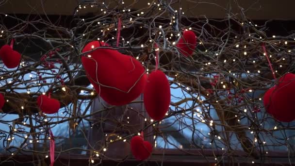 Close Red Velvet Hearts Willow Branches Garland Lanterns Festive Decor — Vídeos de Stock